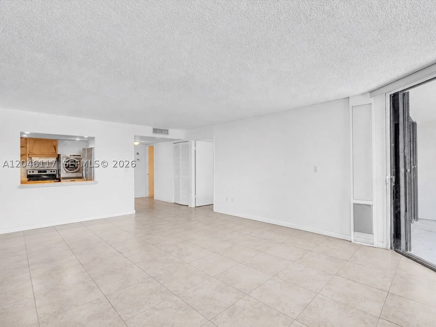 1+1 Condo — 1901 Brickell Ave #B1203, Miami, FL 33129