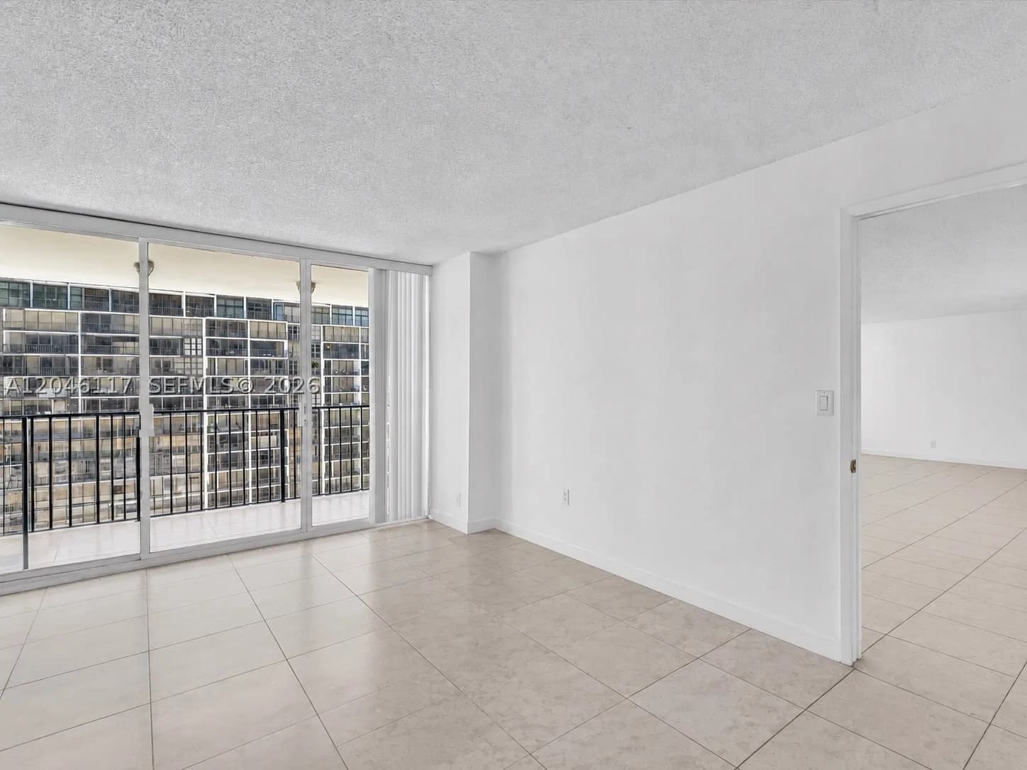1+1 Condo — 1901 Brickell Ave #B1203, Miami, FL 33129