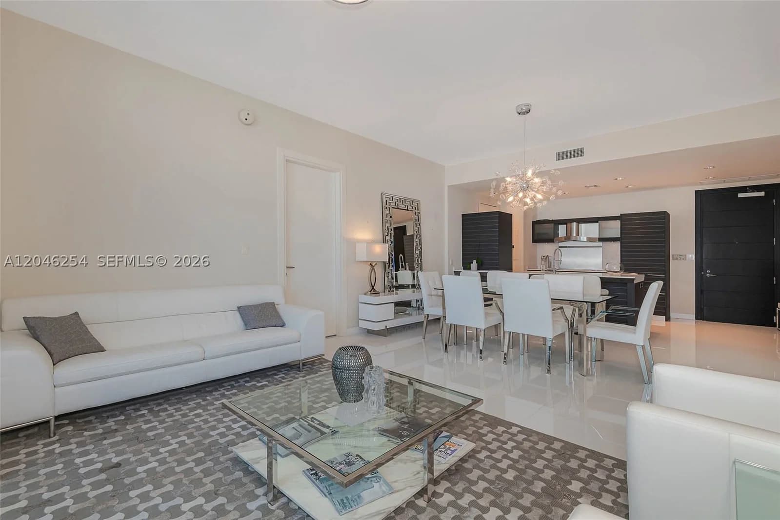 2-bedroom Condo — 200 Biscayne Boulevard Way #5109, Miami, FL 33131