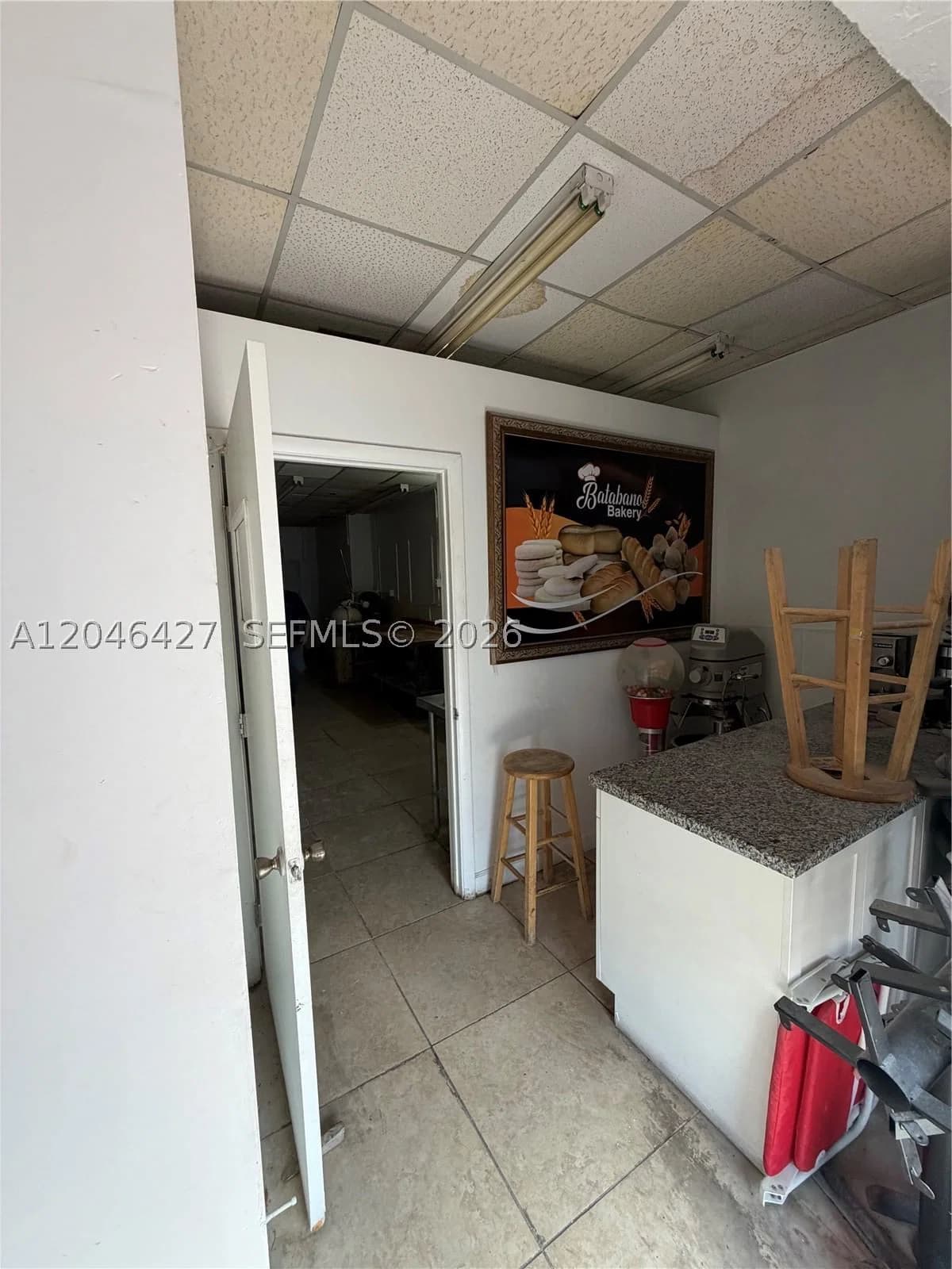Mülk — 1262 Palm Ave, Hialeah, FL 33010