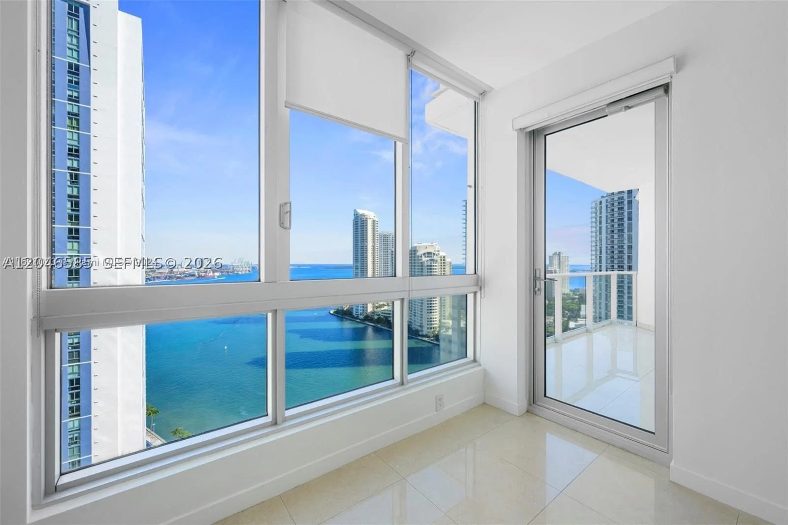 2-bedroom Condo — 300 Biscayne Blvd #T-2612, Miami, FL 33131
