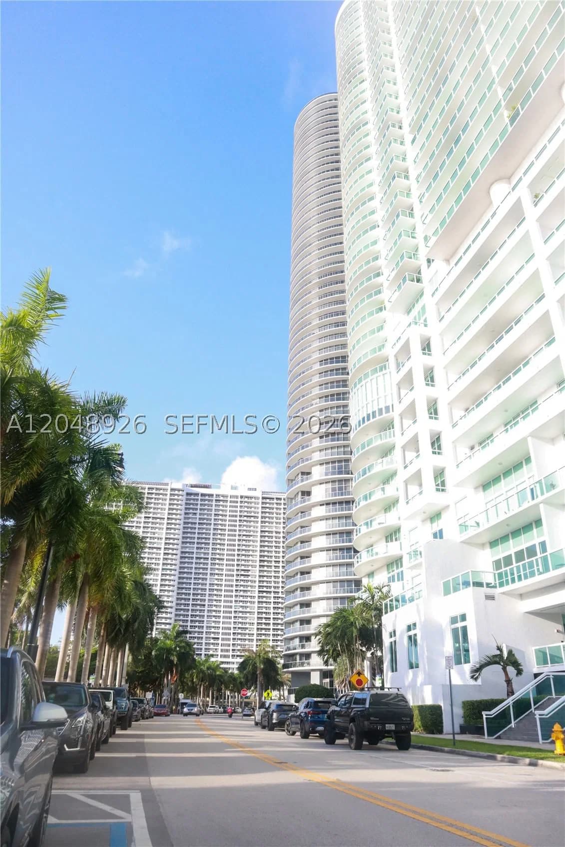 1+1 Condo — 1750 Bayshore Dr #3611, Miami, FL 33132