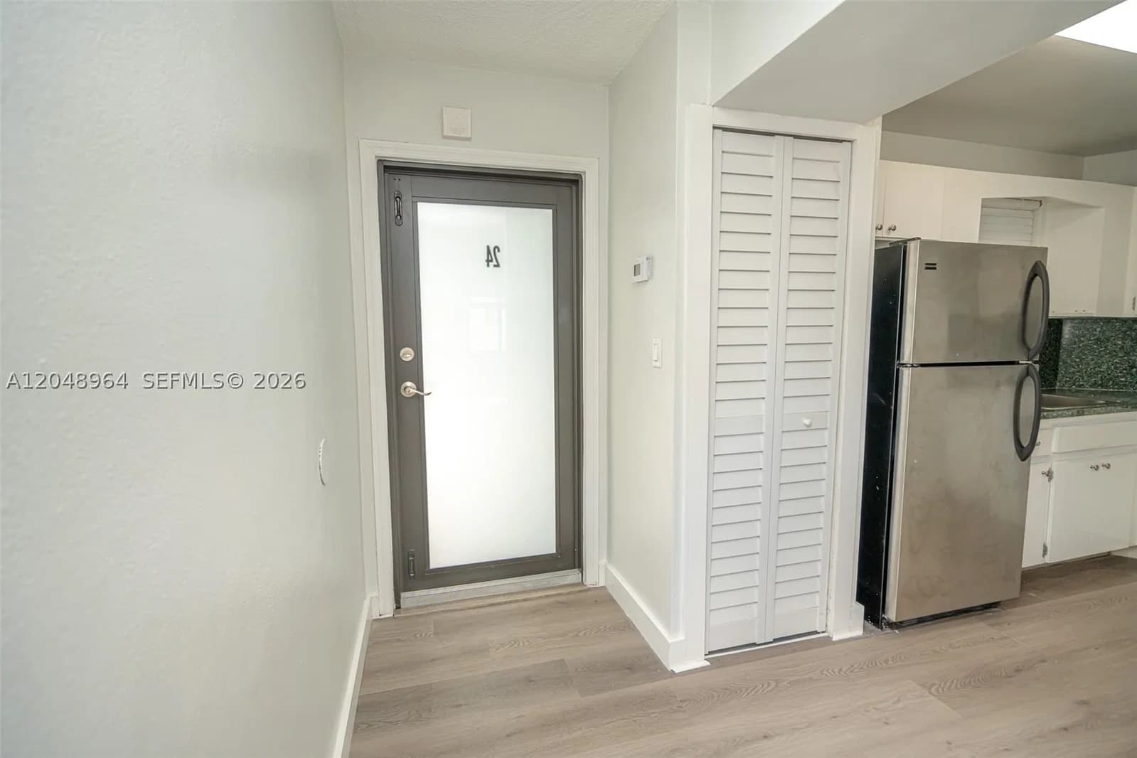 2-bedroom Condo — 810 Salzedo St #10, Coral Gables, FL 33134
