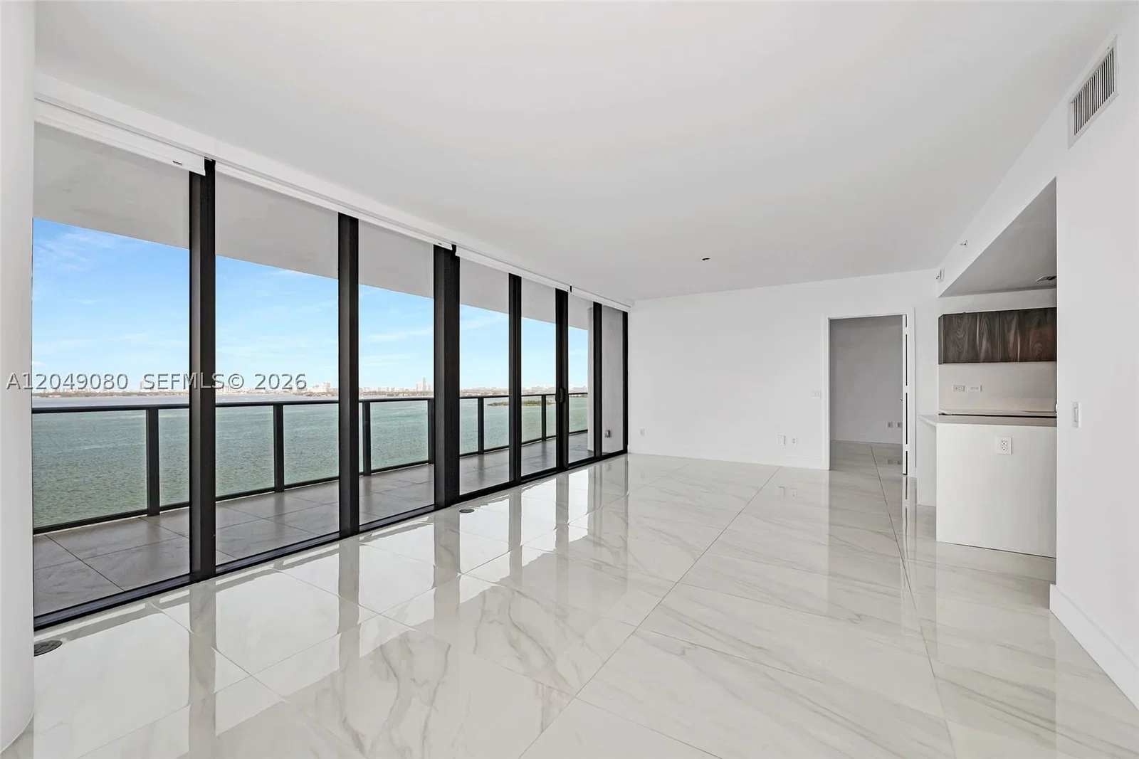 3-bedroom Condo — 3131 7th Ave #1806, Miami, FL 33137