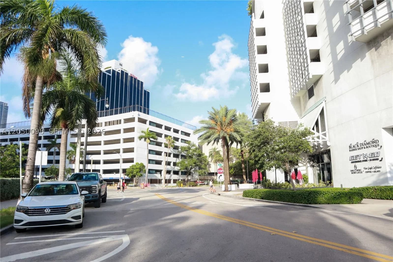1+1 Condo — 1750 Bayshore Dr #3411, Miami, FL 33132