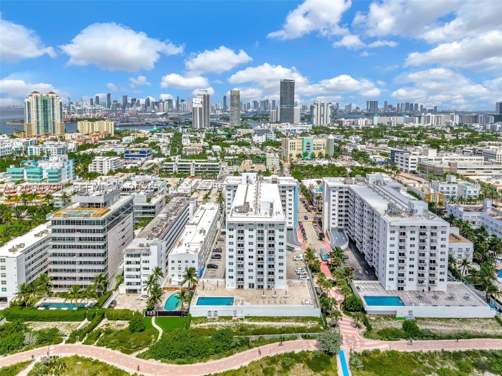 1-bedroom Condo — 345 Ocean Dr #623, Miami Beach, FL 33139