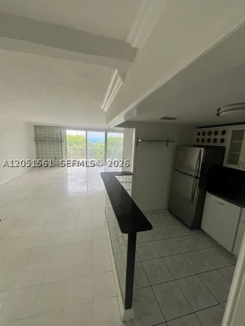 1-bedroom Condo — 150 25th Rd #4I, Miami, FL 33129