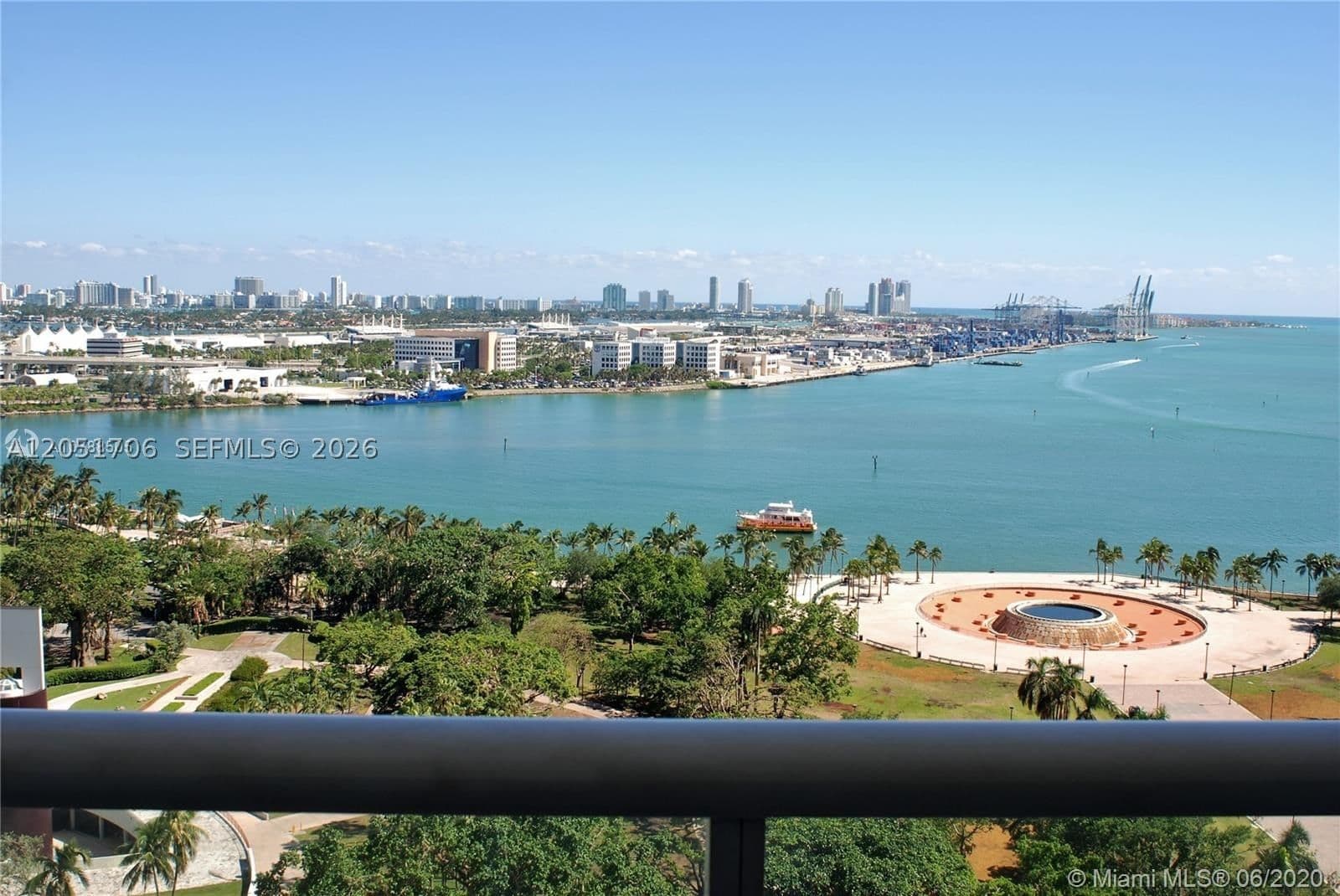 3+1 Condo — 50 Biscayne Blvd #2810, Miami, FL 33132
