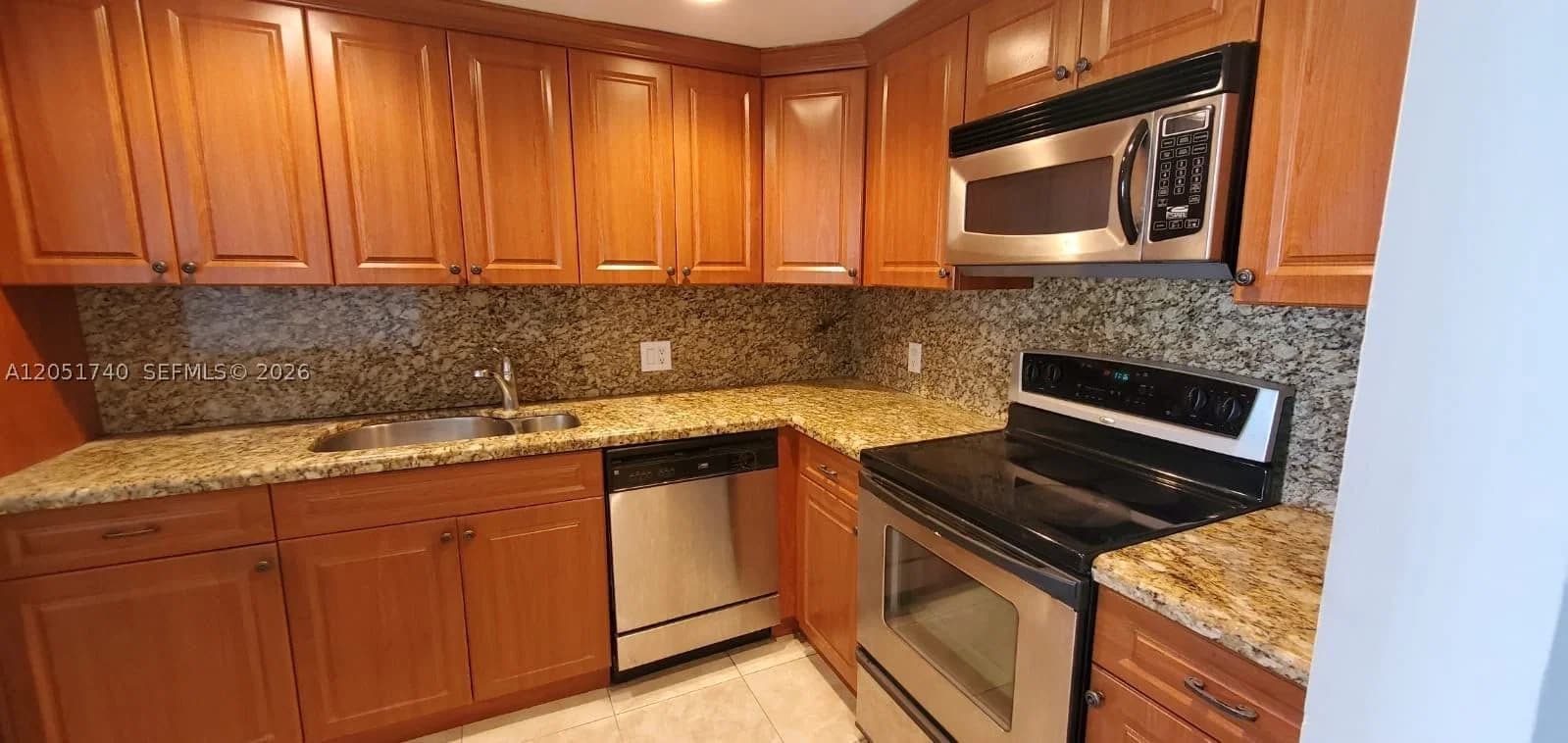1-bedroom Condo — 150 25th Rd #2K, Miami, FL 33129