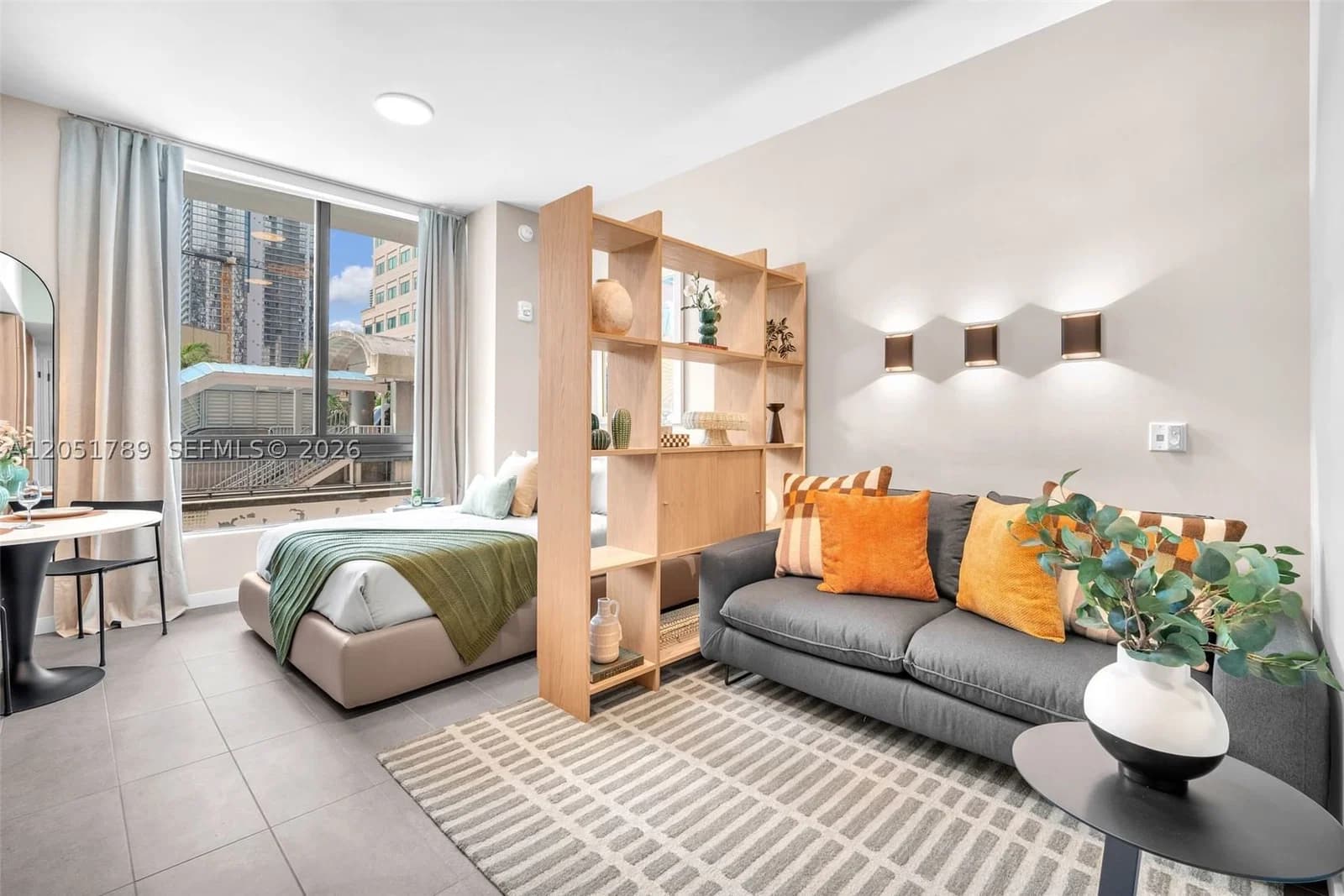 Condo — 121 5th St #304, Miami, FL 33132