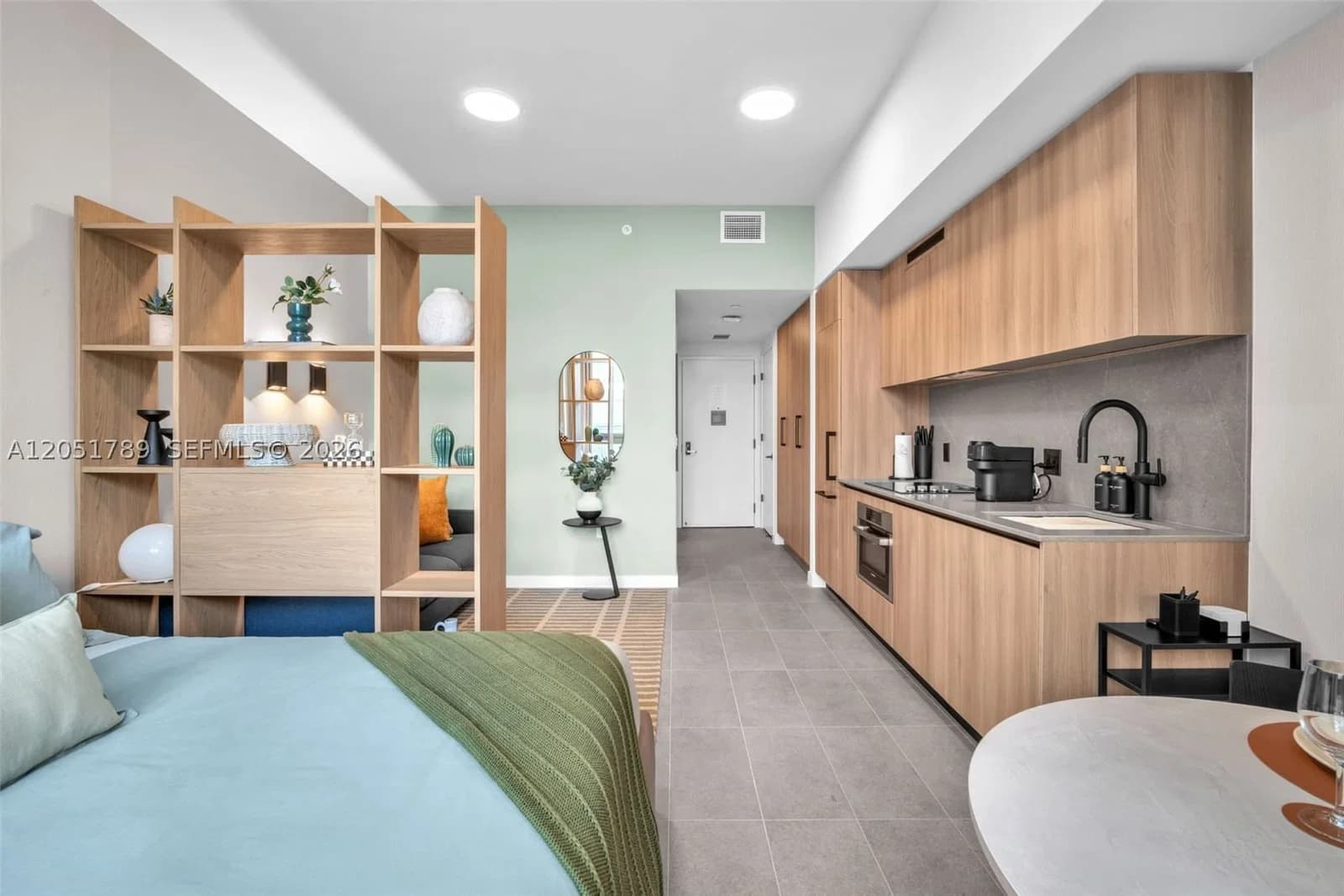 Condo — 121 5th St #304, Miami, FL 33132