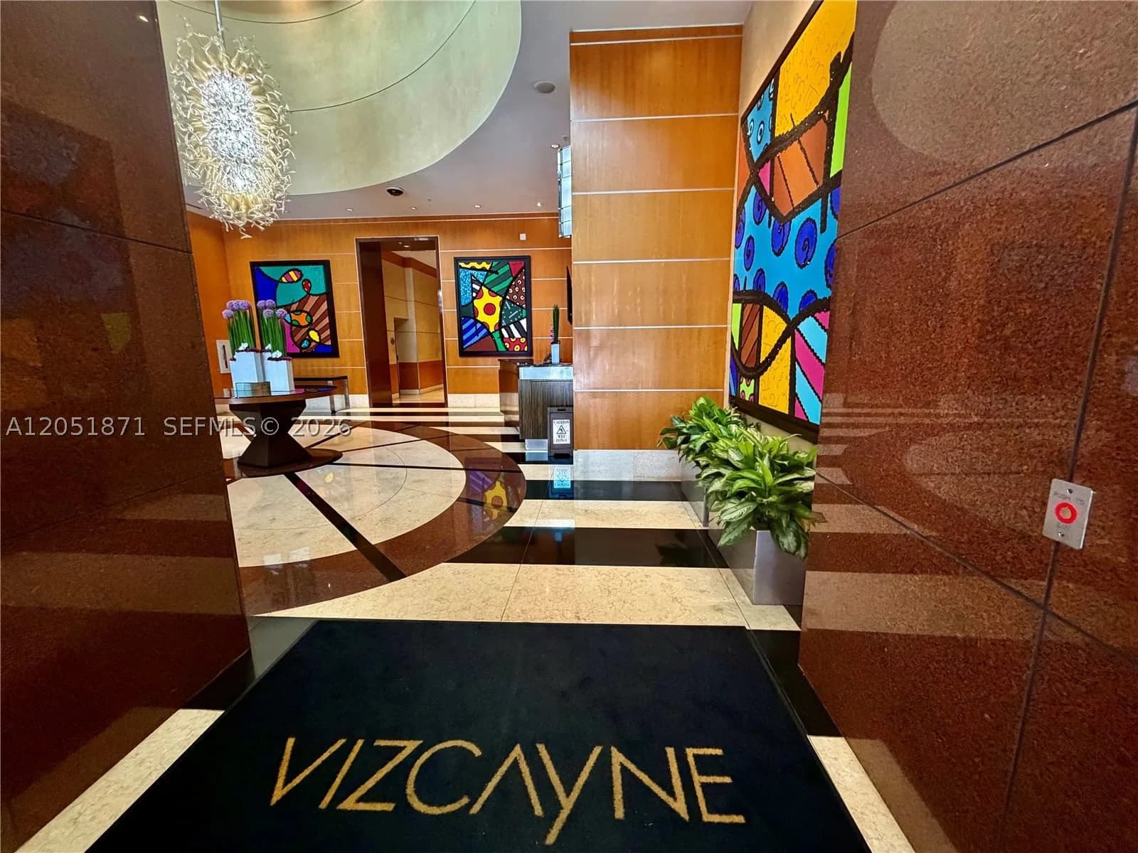 Condo — 253 2nd St #3907, Miami, FL 33132