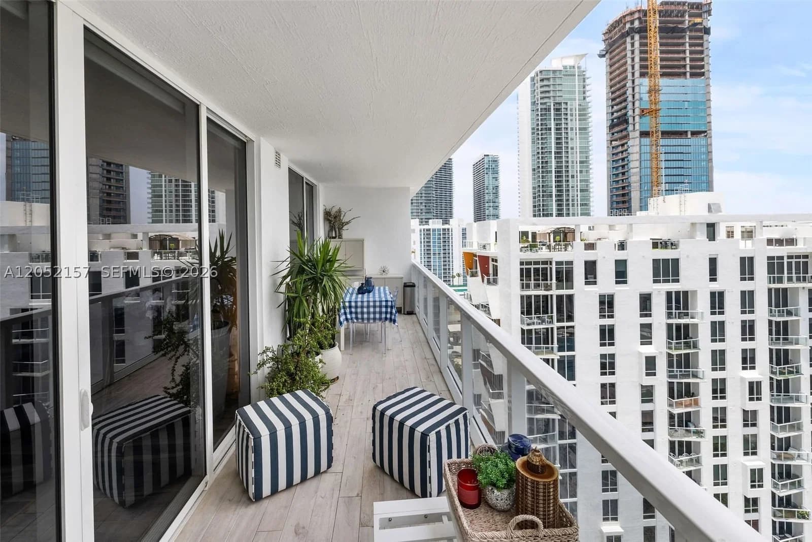 3-bedroom Condo — 600 27th St #2202, Miami, FL 33137