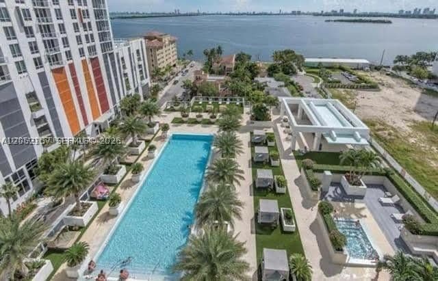3-bedroom Condo — 600 27th St #2202, Miami, FL 33137