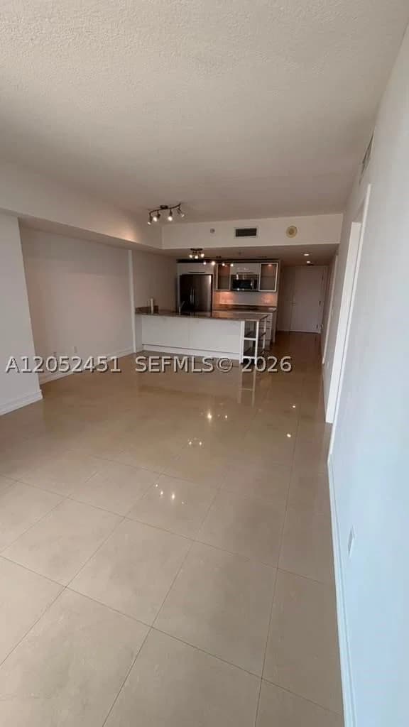 1+1 Daire — 185 7th St #2505, Miami, FL 33130