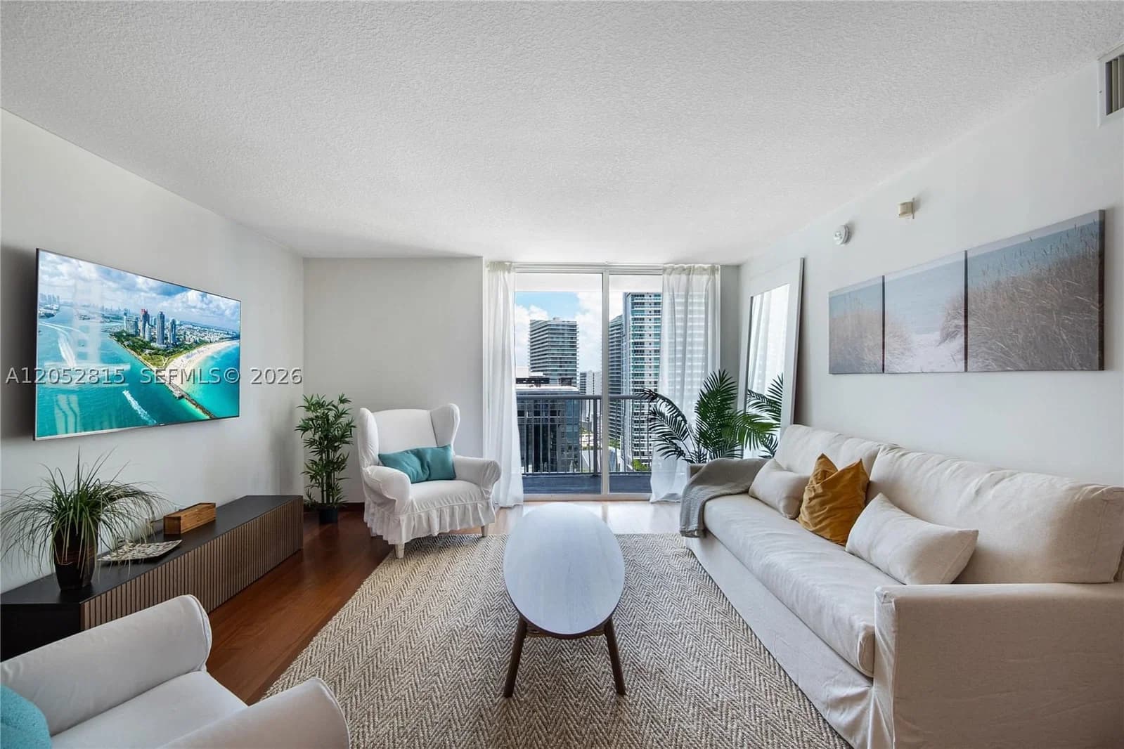 3-bedroom Condo — 1200 Brickell Bay Dr #2824, Miami, FL 33131