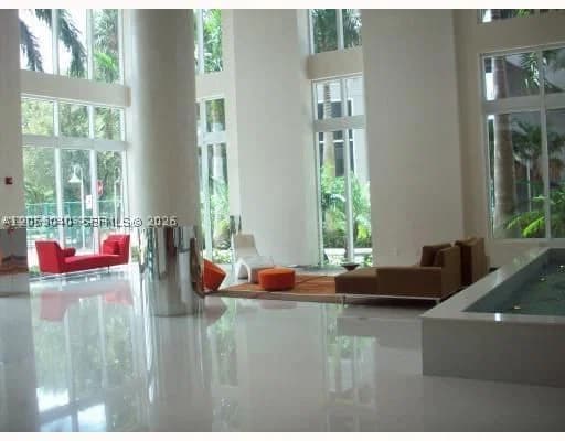 2+1 Condo — 41 5th St #402, Miami, FL 33131