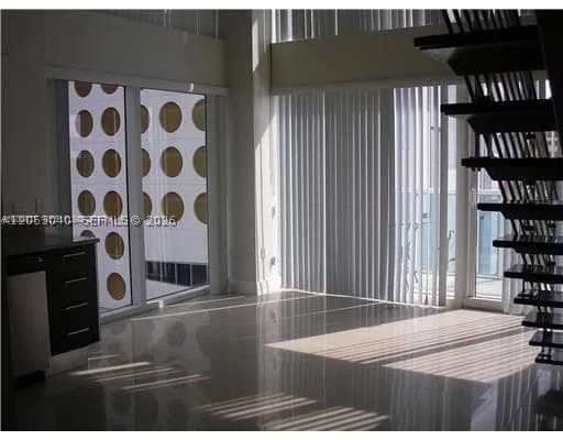 2+1 Condo — 41 5th St #402, Miami, FL 33131