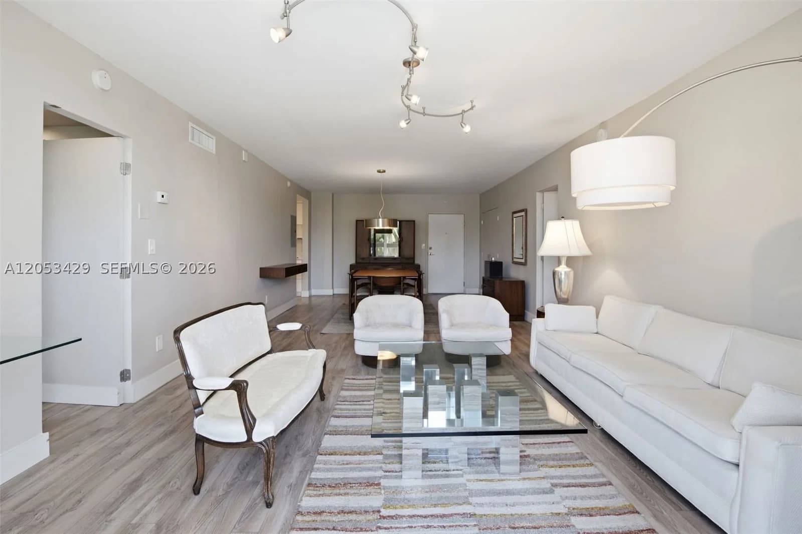 2+1 Condo — 90 Edgewater Dr #225, Coral Gables, FL 33133