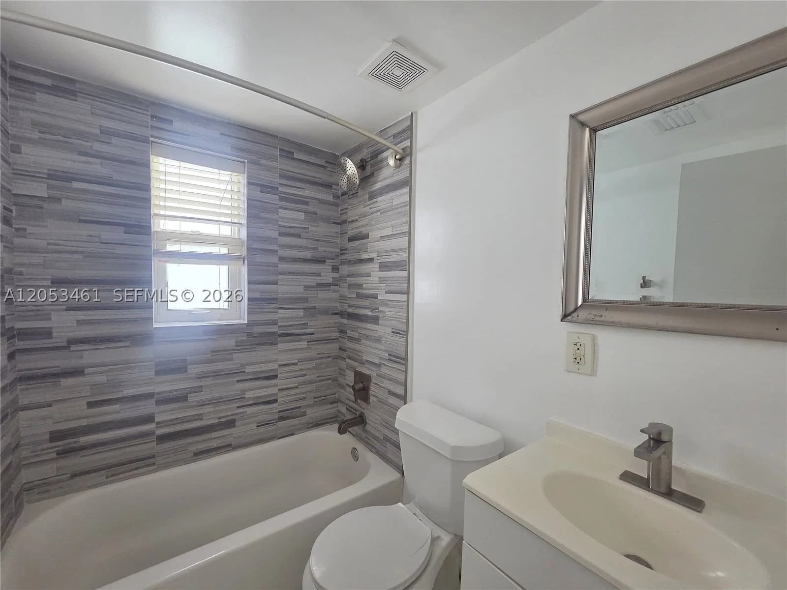 2-bedroom Apartment — 1767 3rd Ave #17, Miami, FL 33136