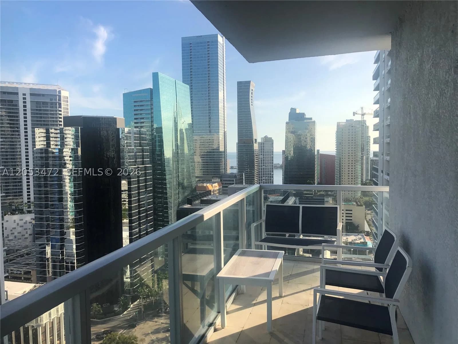 1-bedroom Condo — 1050 Brickell Ave #2910, Miami, FL 33131