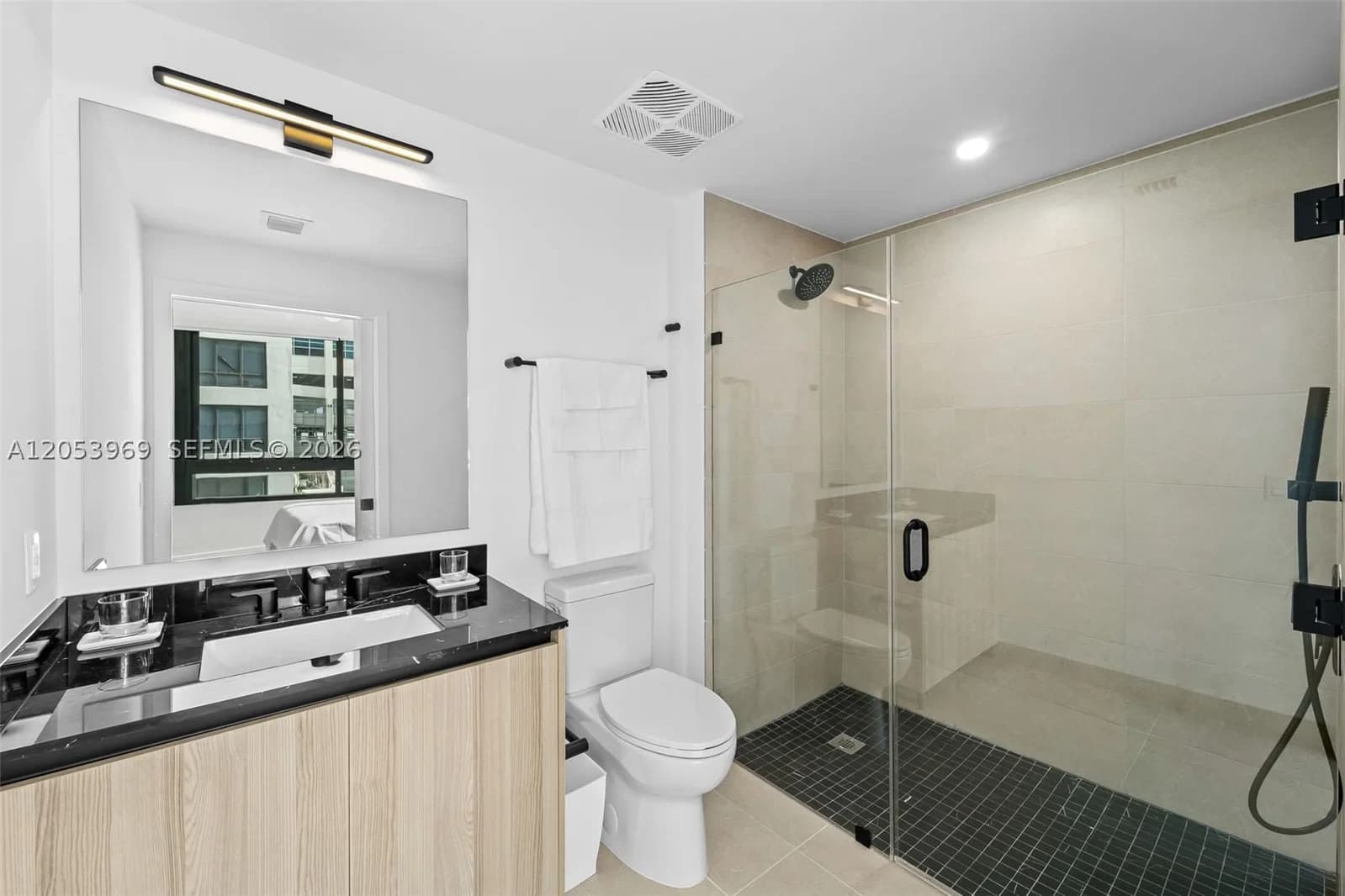2+1 Condo — 225 Miami Ave #912, Miami, FL 33128