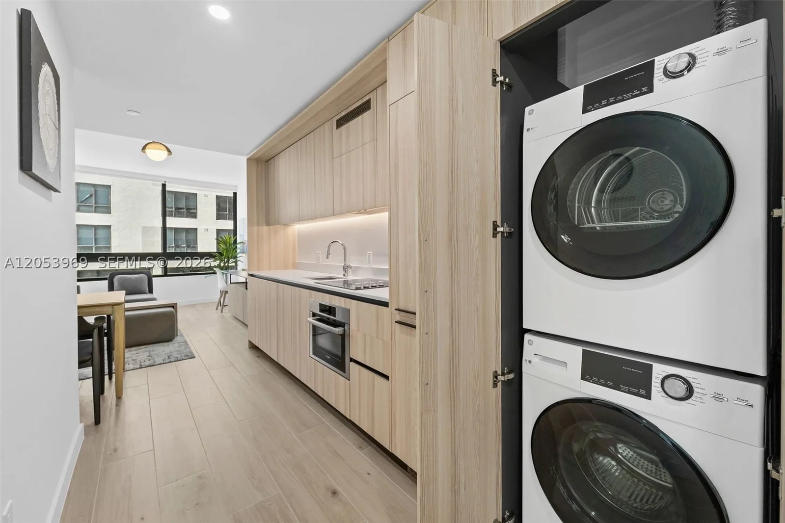 2+1 Condo — 225 Miami Ave #912, Miami, FL 33128