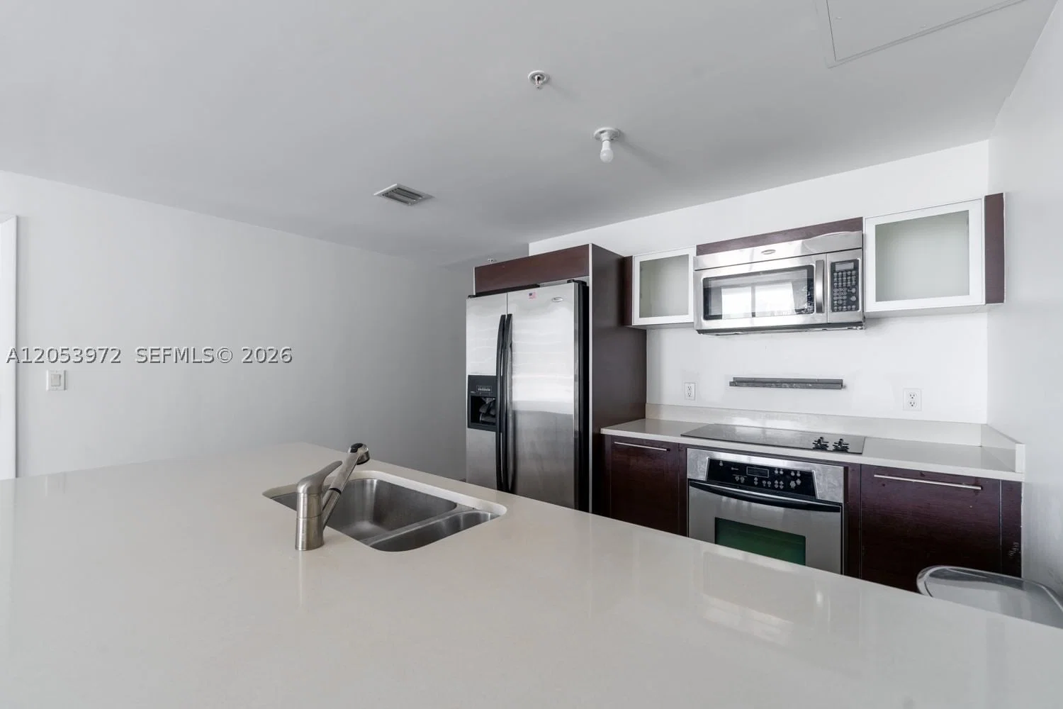 1-bedroom Condo — 1900 Bayshore Dr #3809, Miami, FL 33132