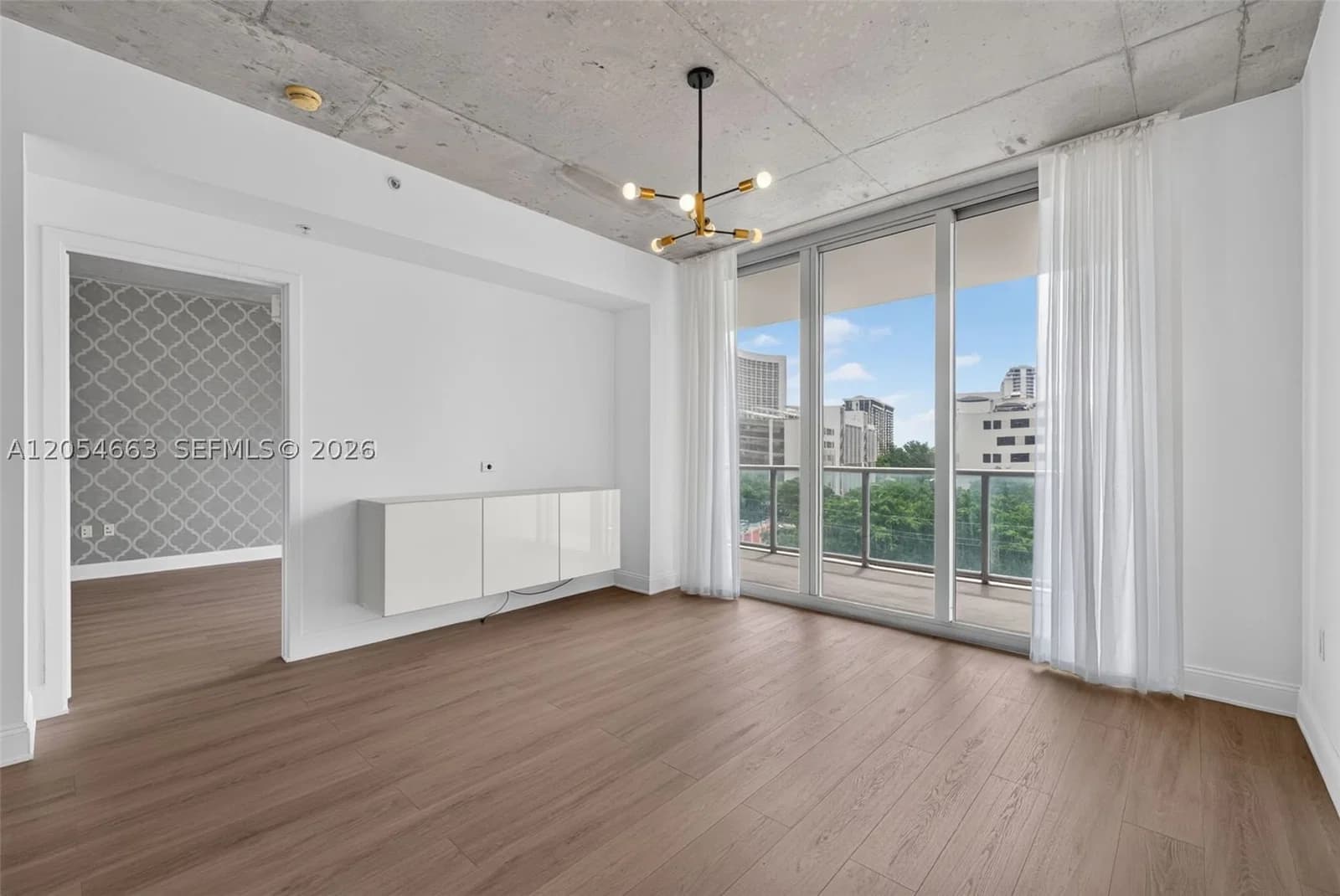 1-bedroom Condo — 3470 Coast Ave #H0505, Miami, FL 33137