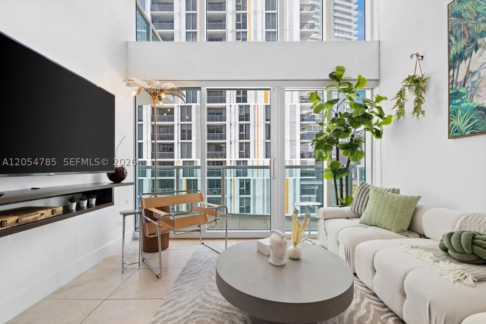 2-bedroom Condo — 41 5th St #510, Miami, FL 33131