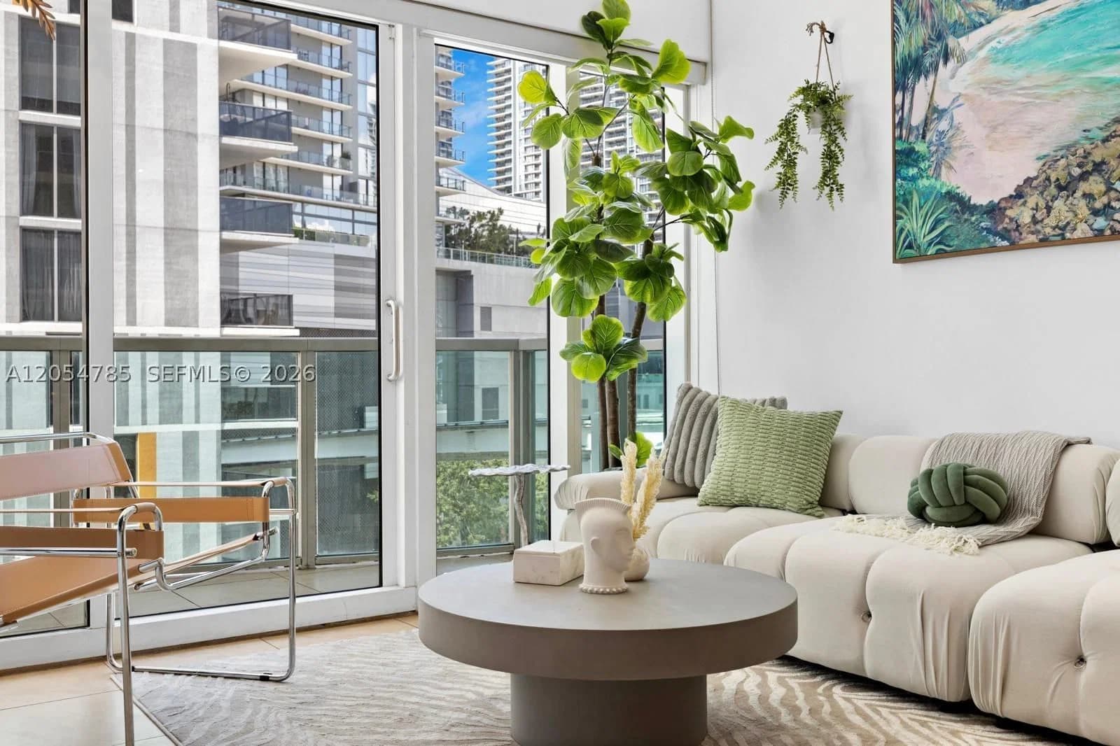 2-bedroom Condo — 41 5th St #510, Miami, FL 33131