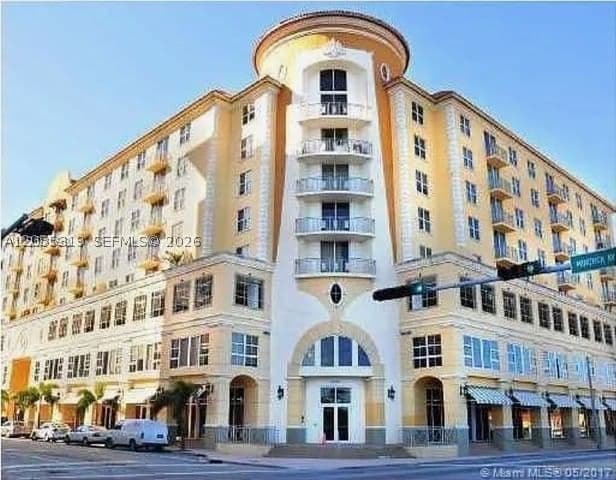 2+1 Condo — 2030 Douglas Rd #510, Coral Gables, FL 33134