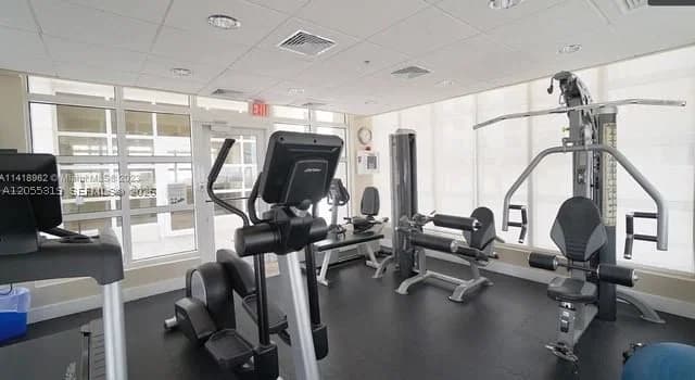 2+1 Condo — 2030 Douglas Rd #510, Coral Gables, FL 33134