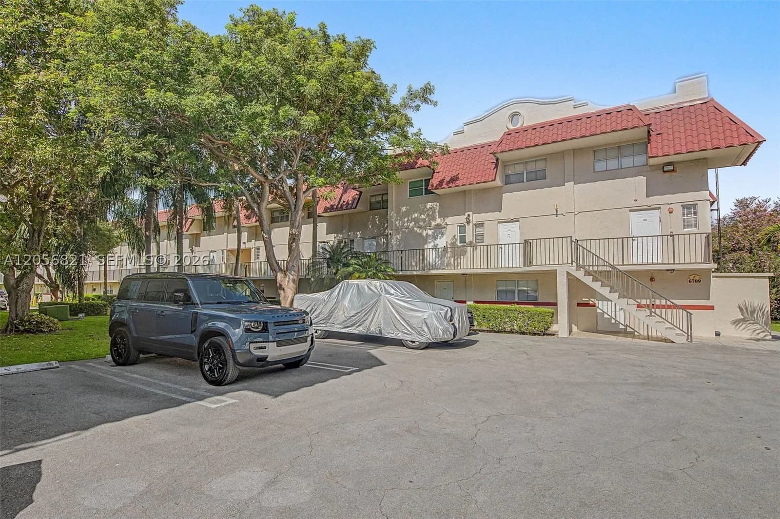 2+1 Condo — 6709 Kendall Dr #223, Pinecrest, FL 33156