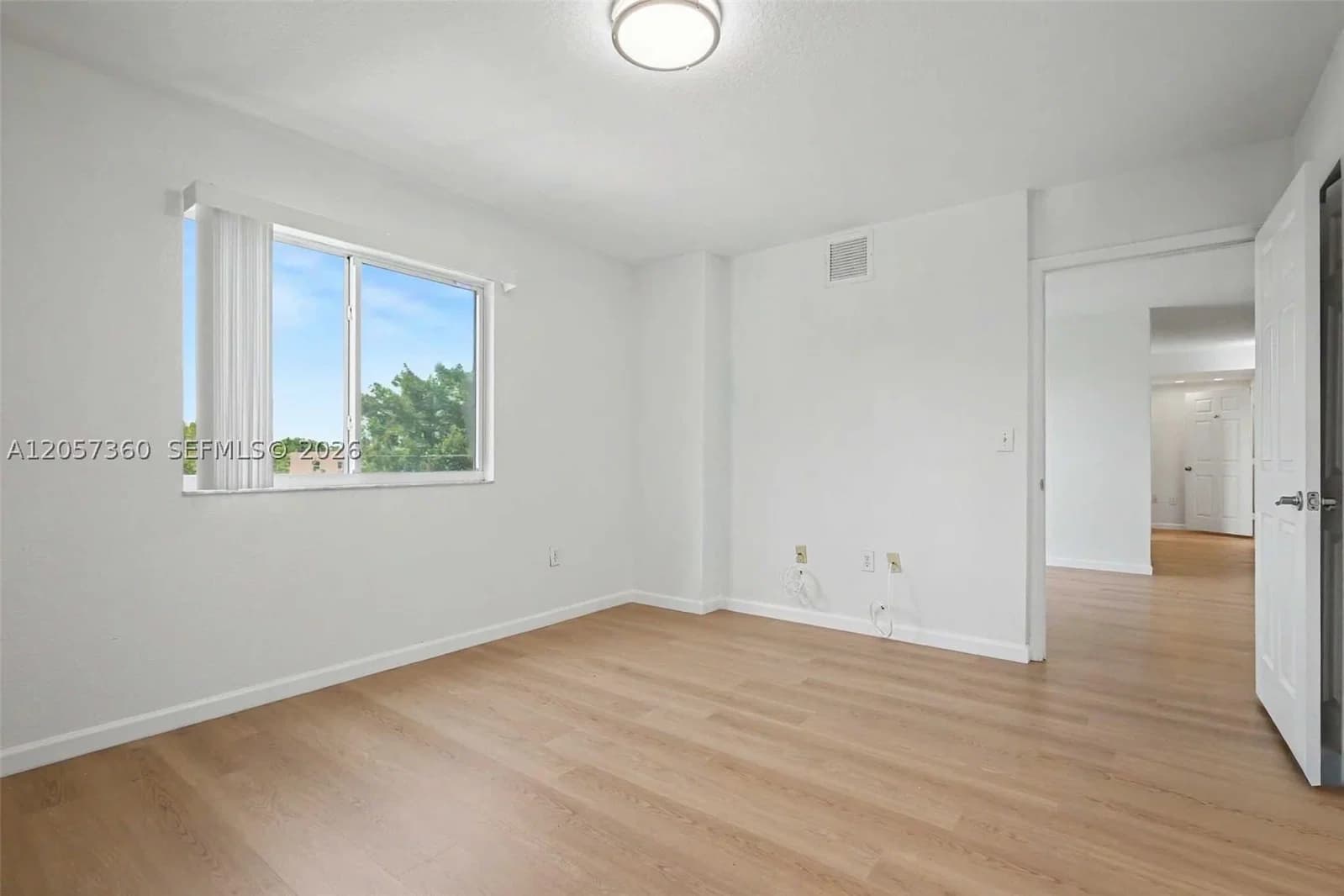 2+1 Condo — 816 11th St #402, Miami, FL 33136