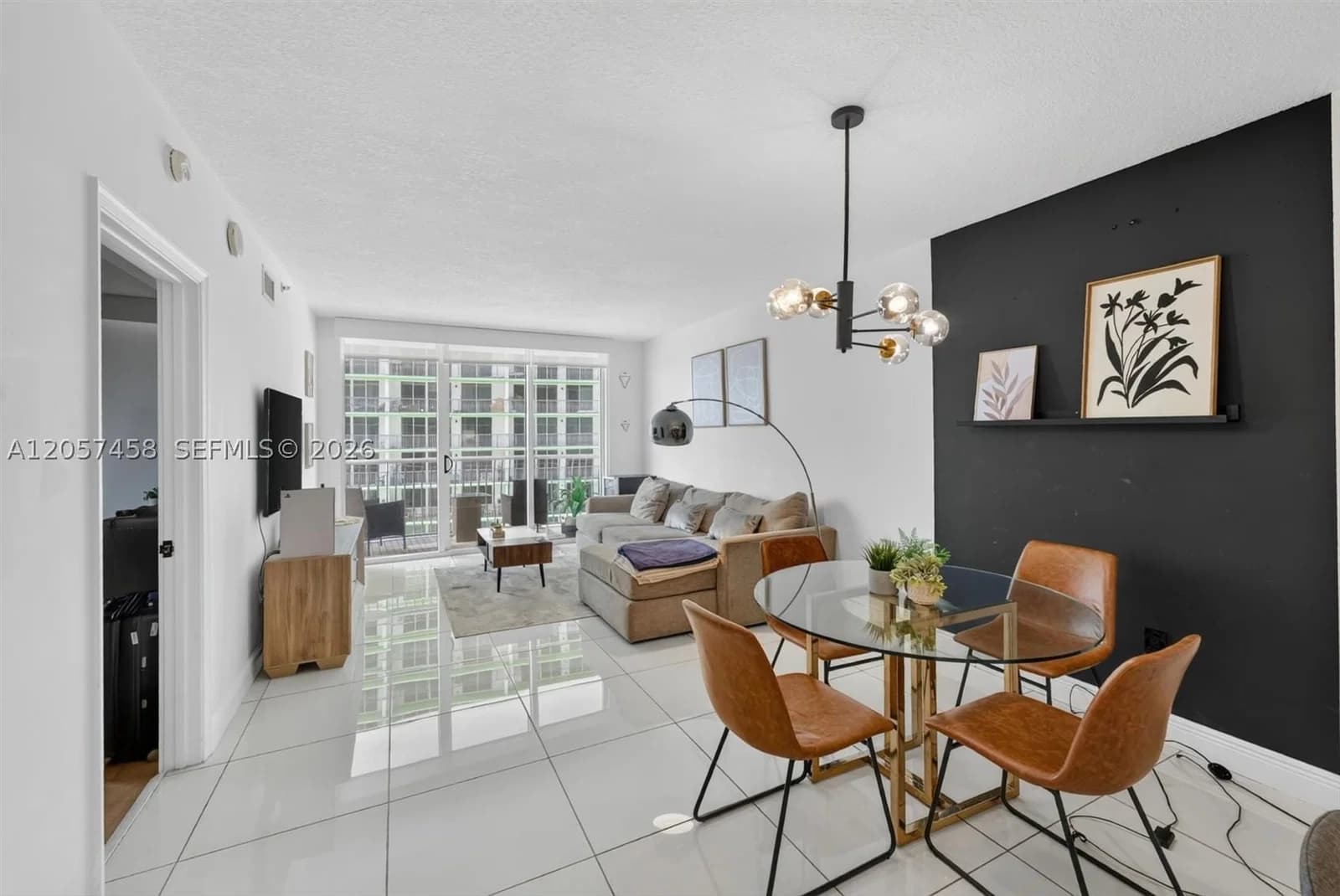 1+1 Condo — 1750 Bayshore Dr #1609, Miami, FL 33132