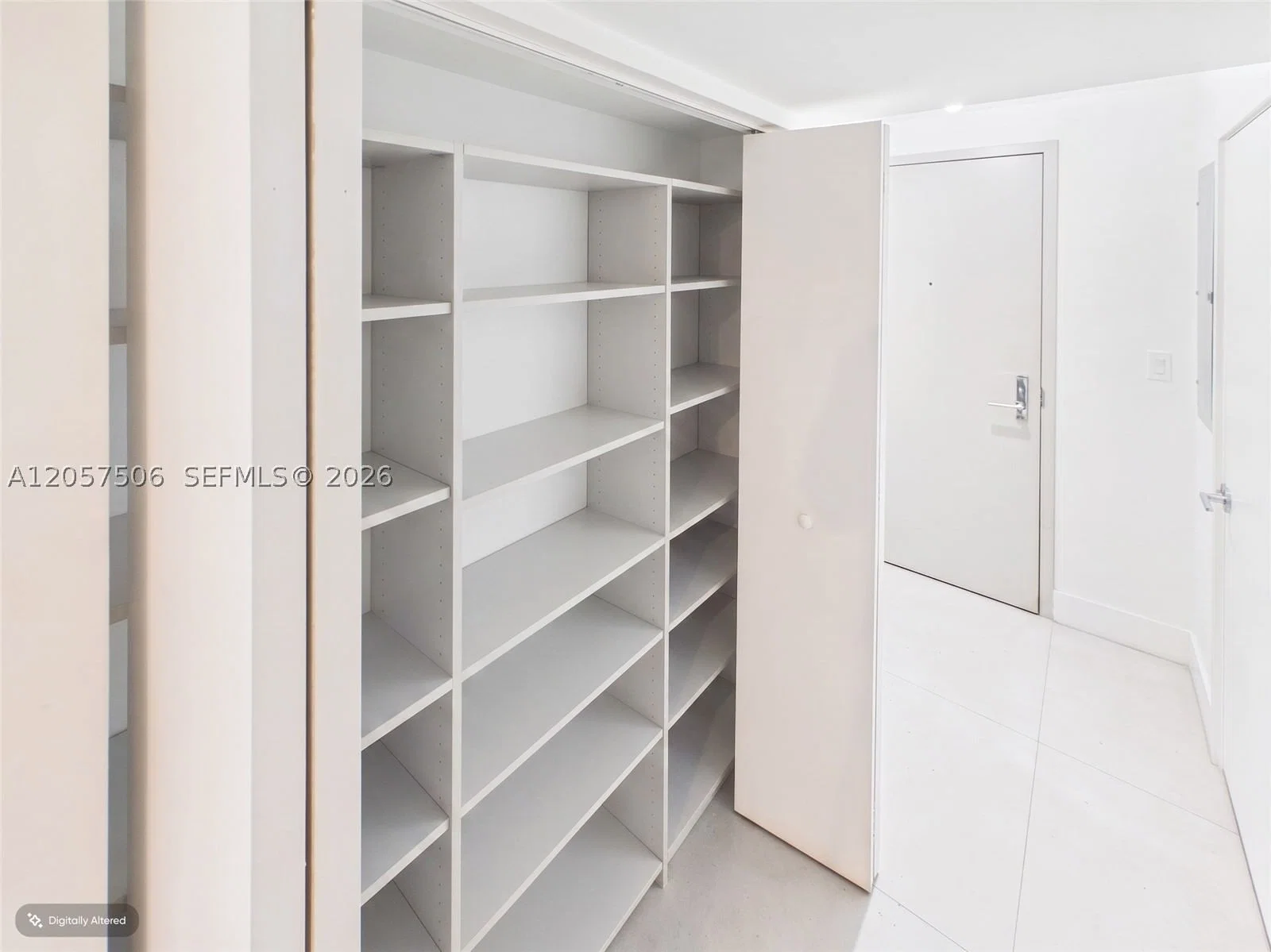 1-bedroom Condo — 488 18th St #203, Miami, FL 33132