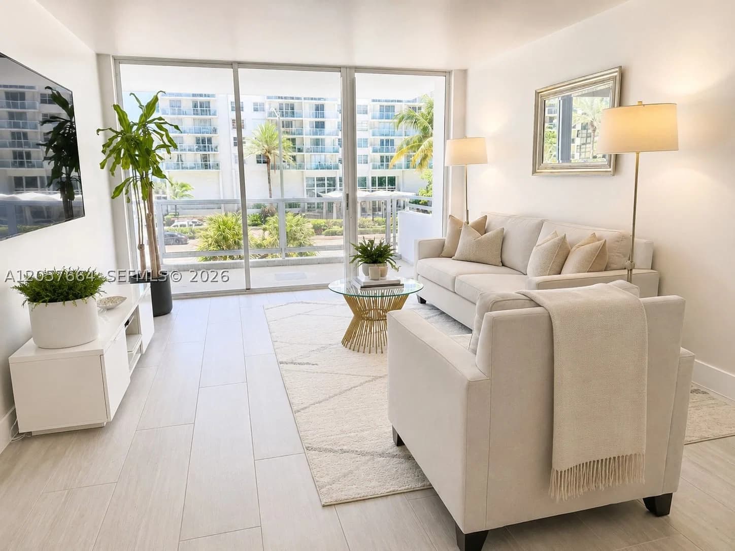 2-bedroom Condo — 5700 Collins Ave #3C, Miami Beach, FL 33140