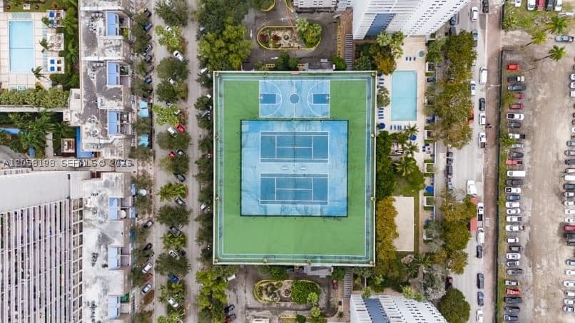 2-bedroom Condo — 800 Miami Ave #E-1610, Miami, FL 33136