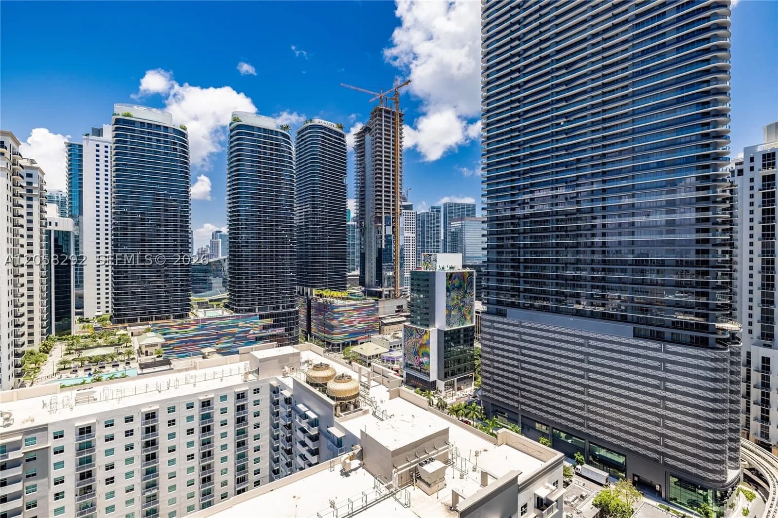 2+1 Condo — 1111 1st Ave #2723N, Miami, FL 33130