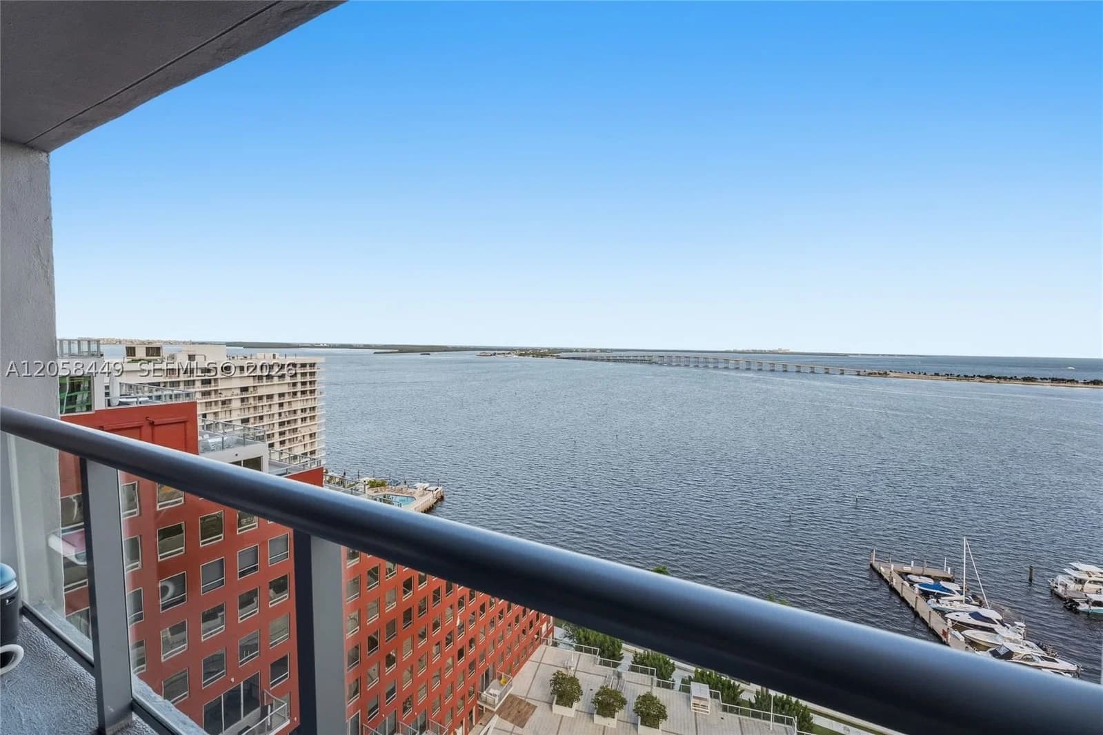2-bedroom Condo — 1541 Brickell Ave #A-1902, Miami, FL 33129