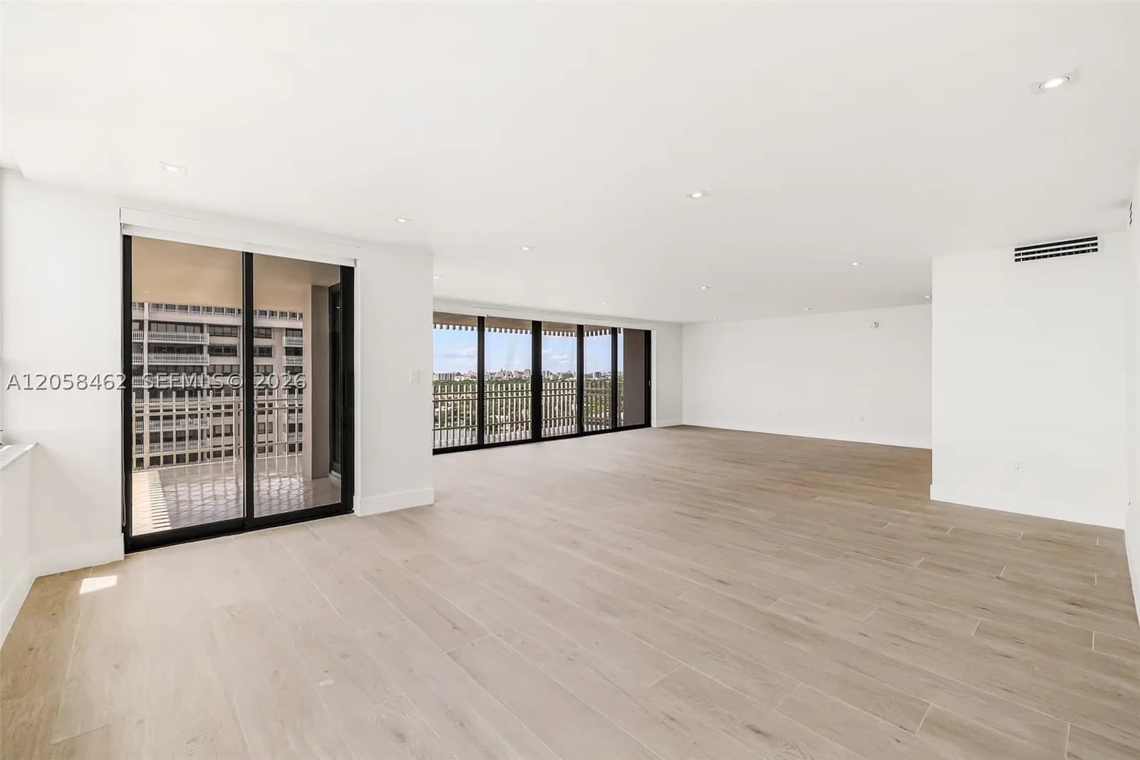 3+1 Condo — 2 Grove Isle Dr #B1602, Miami, FL 33133