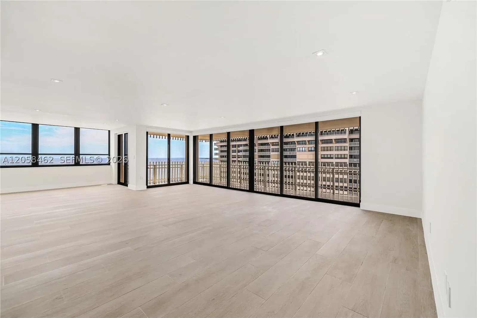 3+1 Condo — 2 Grove Isle Dr #B1602, Miami, FL 33133