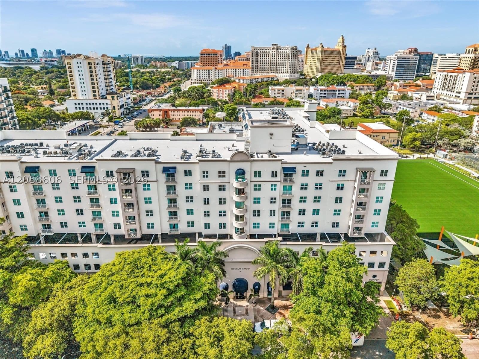 1-bedroom Condo — 50 Menores Ave #518, Coral Gables, FL 33134
