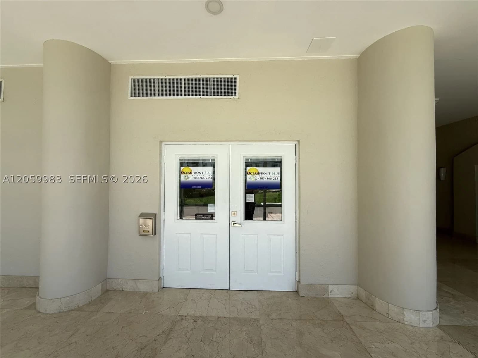 Condo — 5005 Collins Ave #C2, Miami Beach, FL 33140