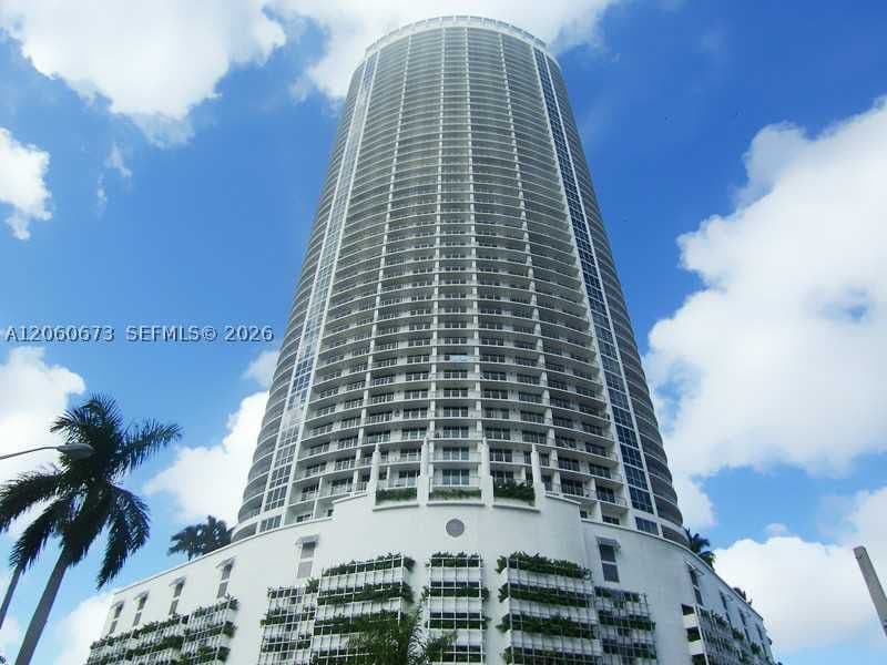1+1 Condo — 1750 BAYSHORE DR #2909, Miami, FL 33132