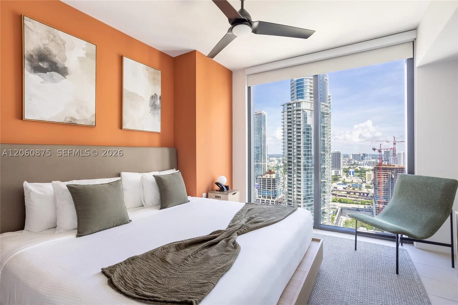 1-bedroom Condo — 159 6th St #3413, Miami, FL 33132
