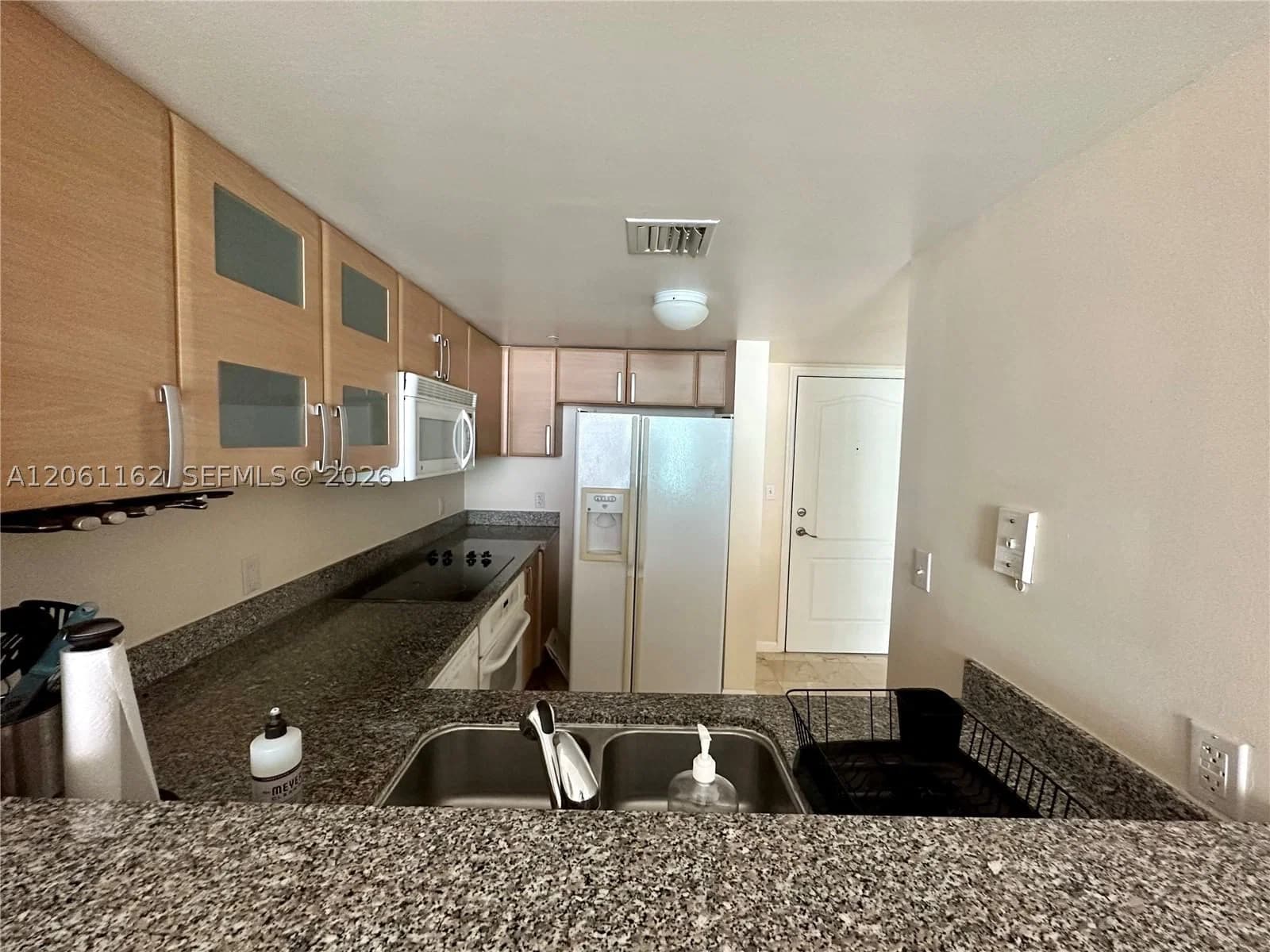 1+1 Condo — 2101 Brickell Ave #1908, Miami, FL 33129
