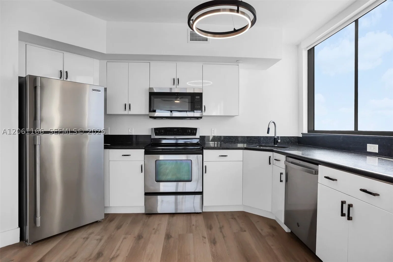 2+1 Condo — 1330 West Ave #3007, Miami Beach, FL 33139
