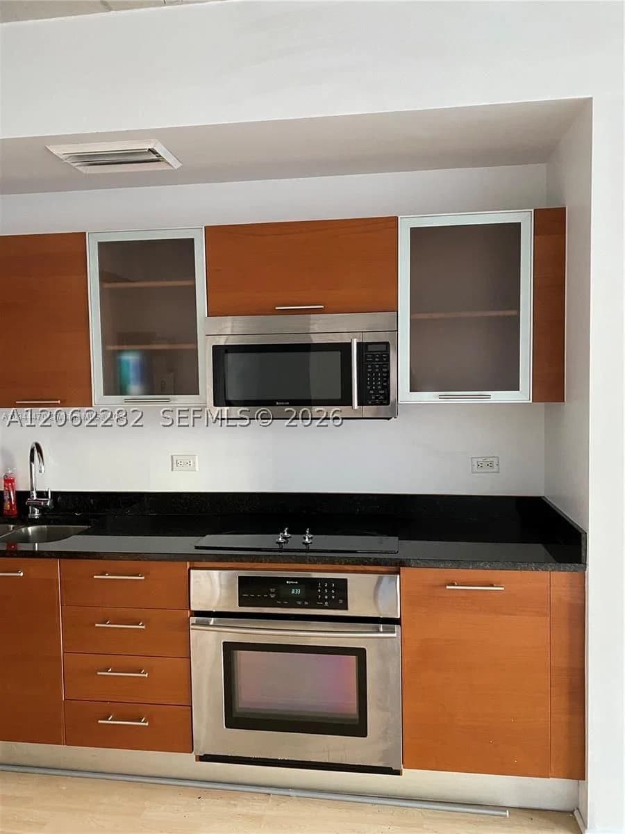 1-bedroom Condo — 3470 Coast Ave #H0404, Miami, FL 33137